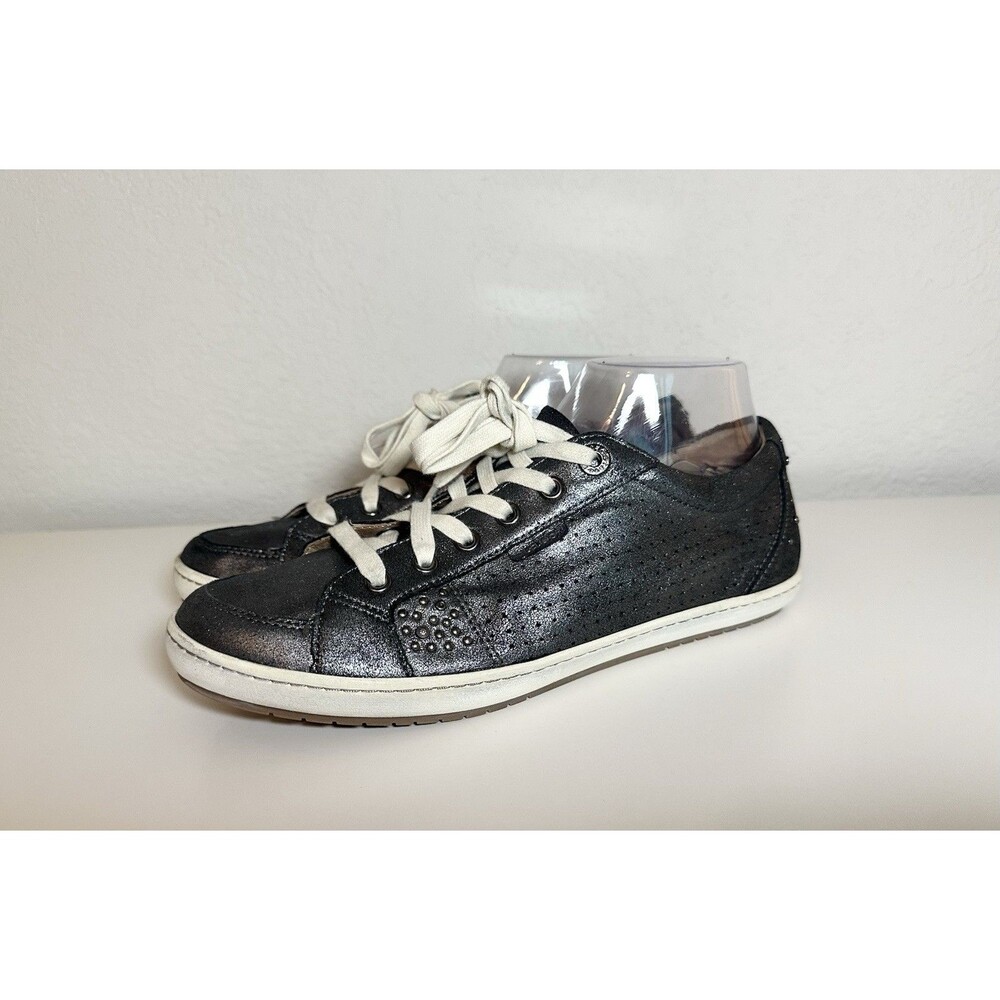 TAOS Women's Freedom Metallic‎ Gray Studded Leather Sneakers Shoes Comfort 10